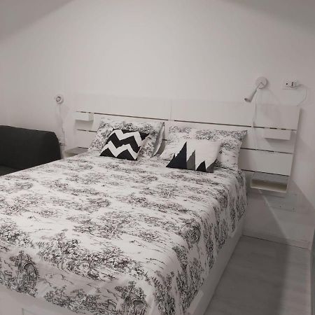סלרנו Holiday House Fieravecchia מראה חיצוני תמונה